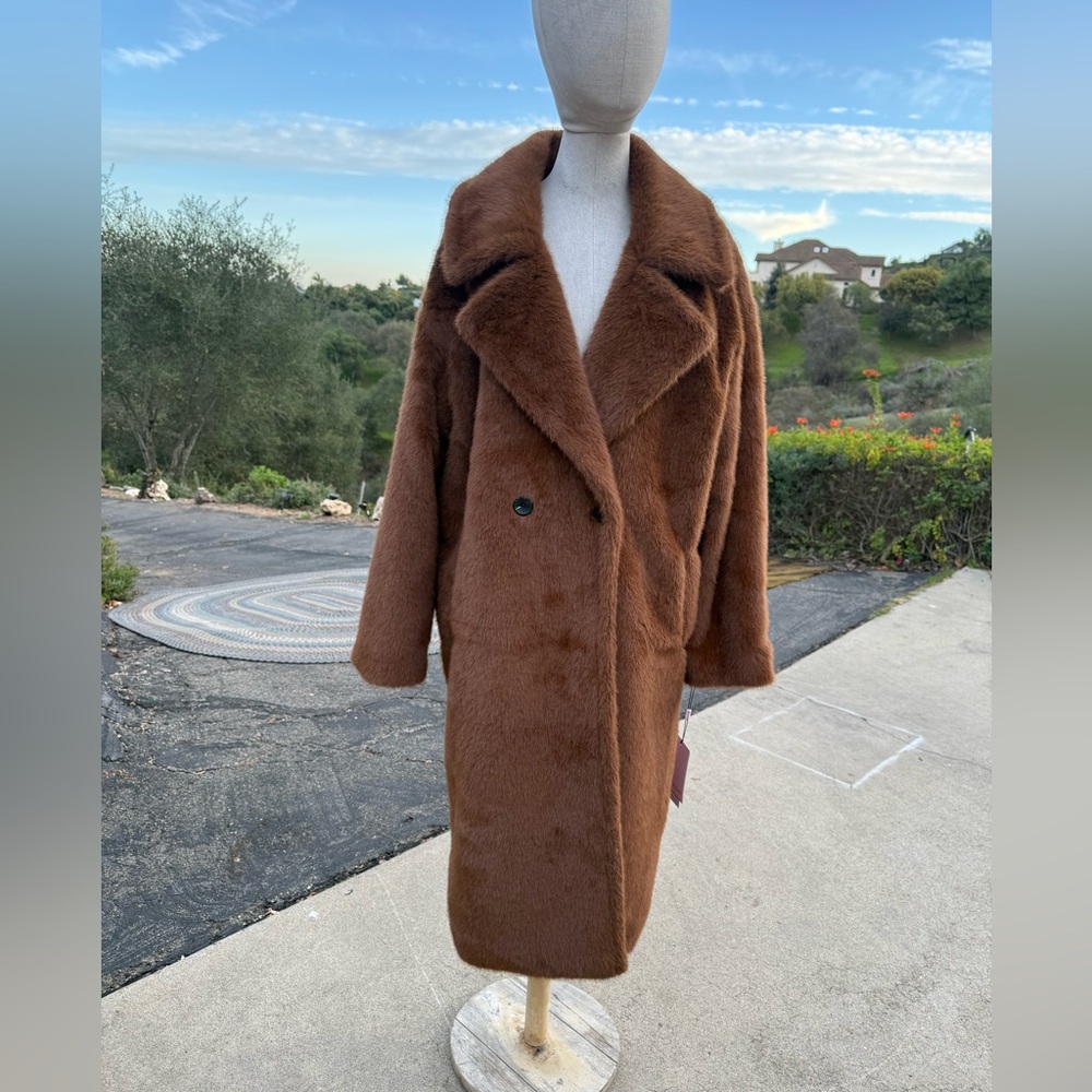 Avec Les Filles oversized faux fur coat - Picture 8 of 14